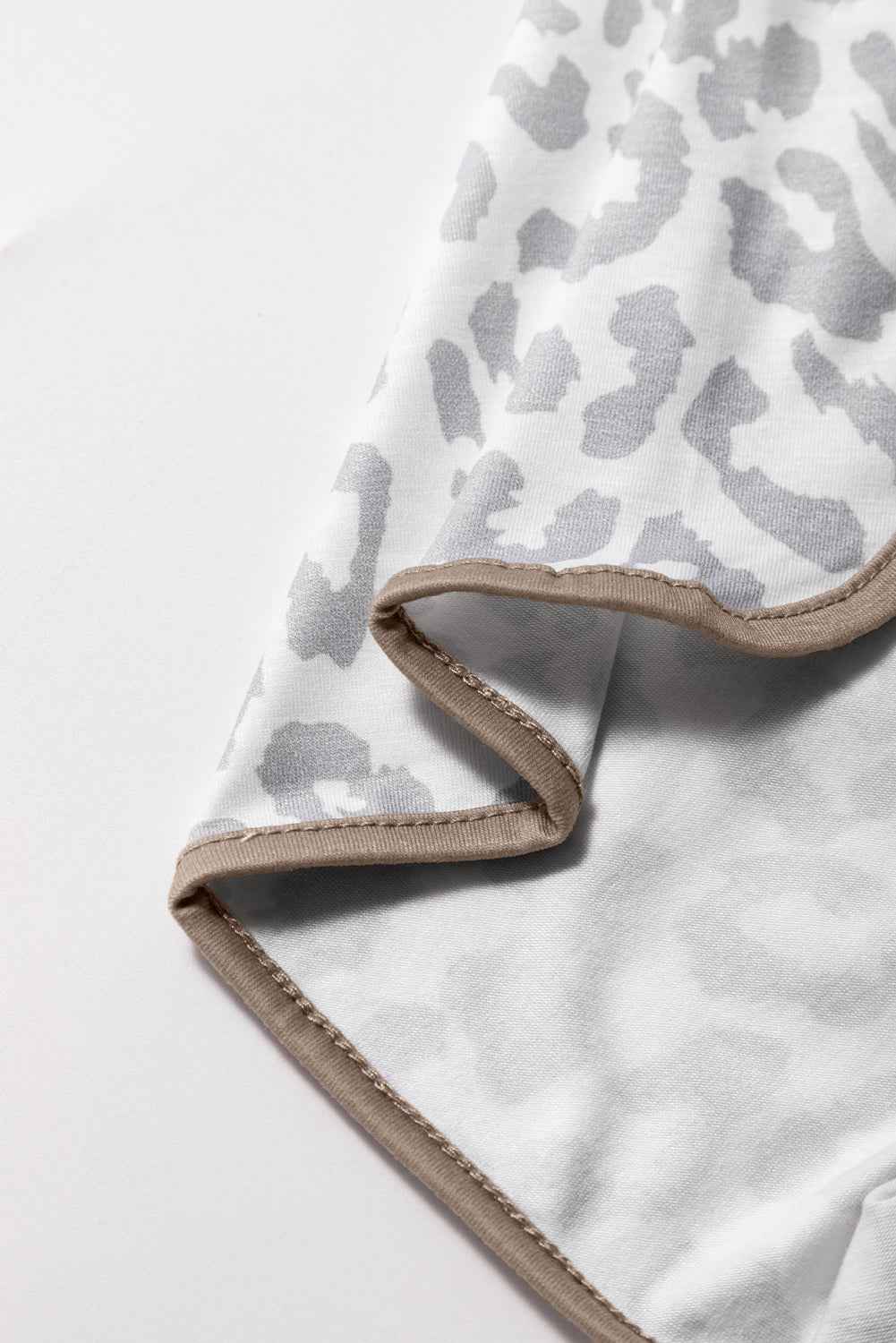 The Sloane Shorts | White | S-XL