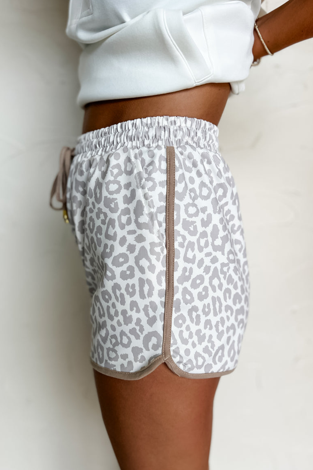The Sloane Shorts | White | S-XL