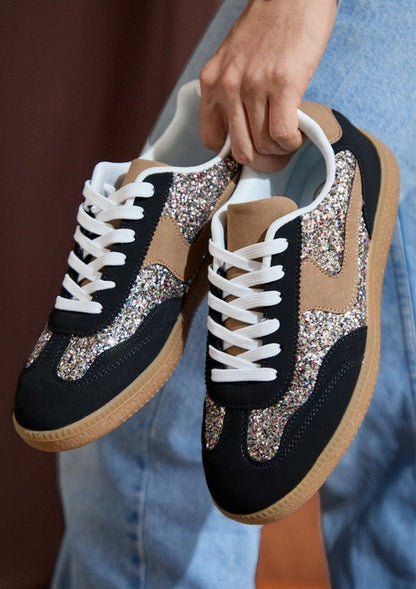 Retro Colorblock Lace-Up Sneakers